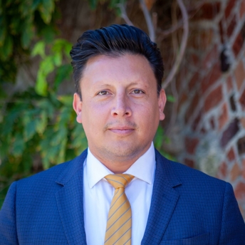 Larry Castruita, Esq. Photo